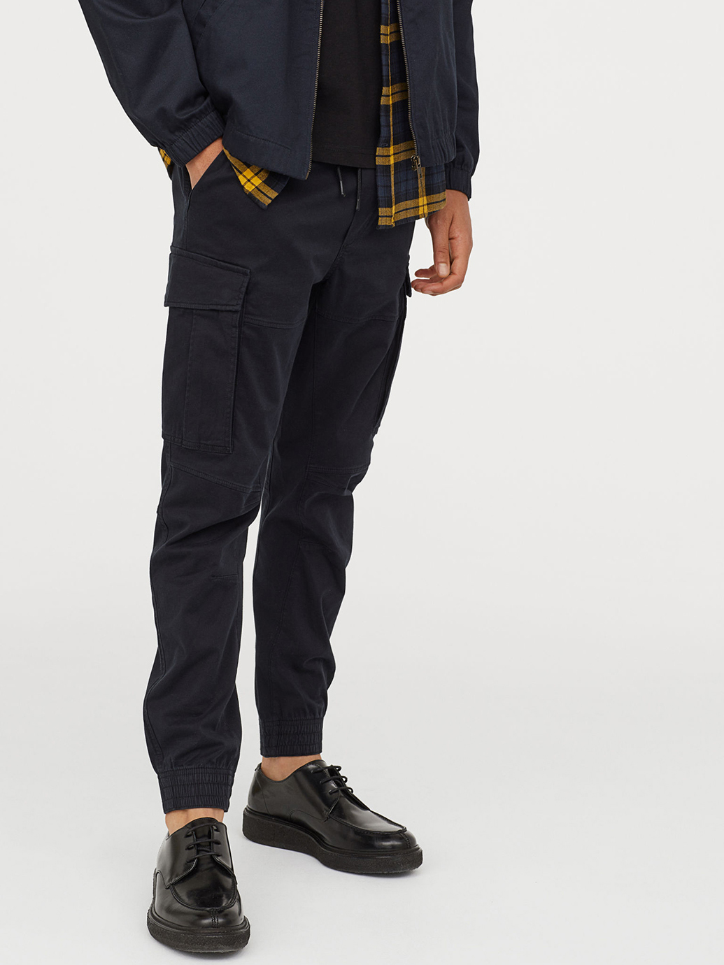 

Брюки H&M 0606395_черный_01 S Черные