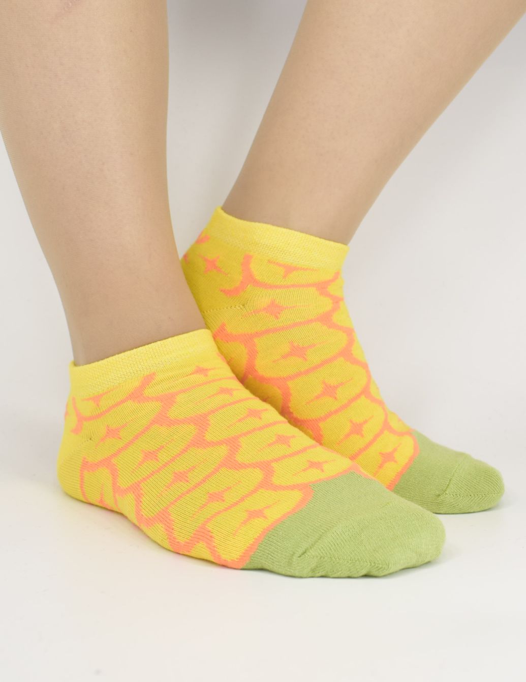 

Женские носки Kaprizo 36-41 Комбинированный 9623