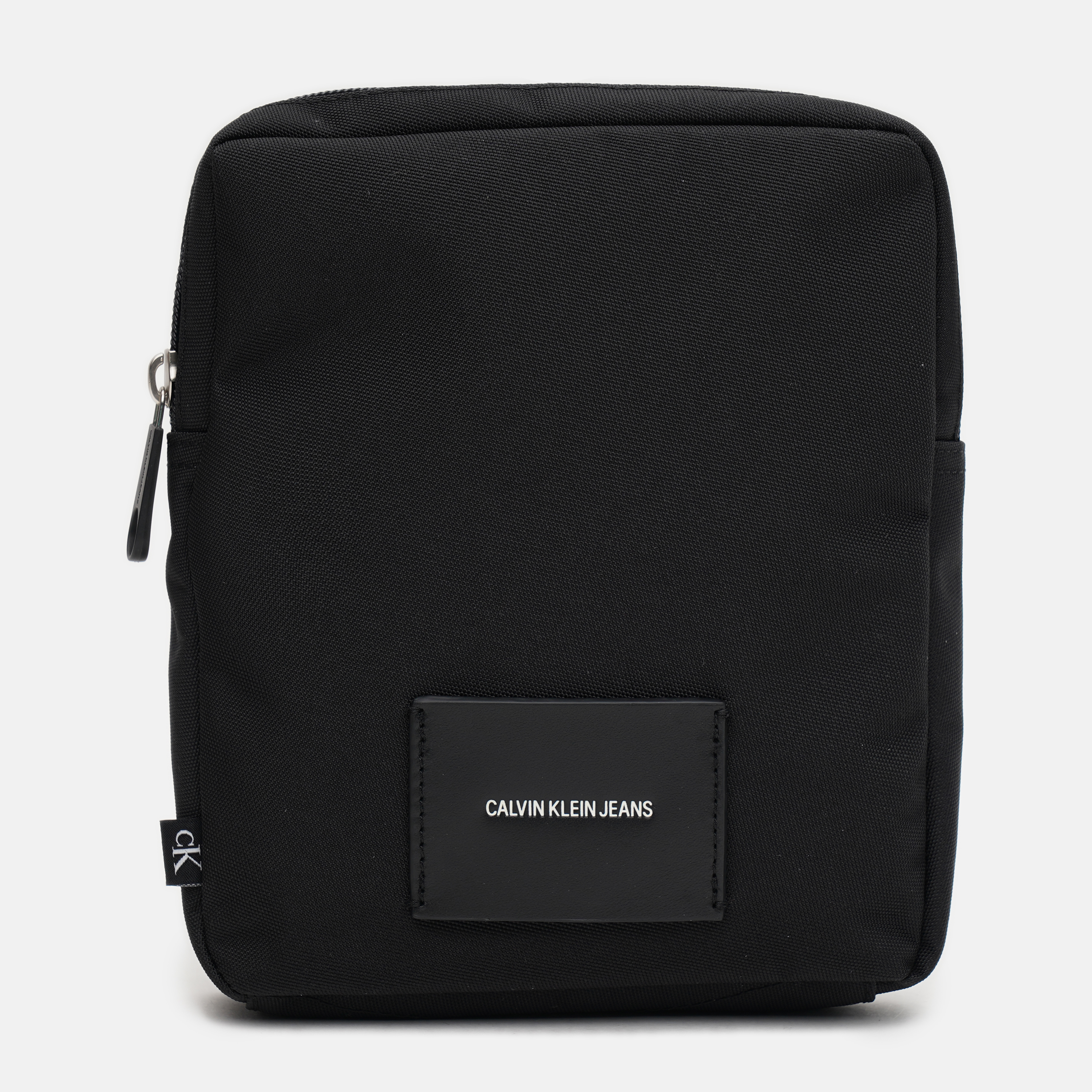 

Сумка мужская Calvin Klein Jeans Sport essential reporter s in K50K507193-BDS NOSIZE Черная