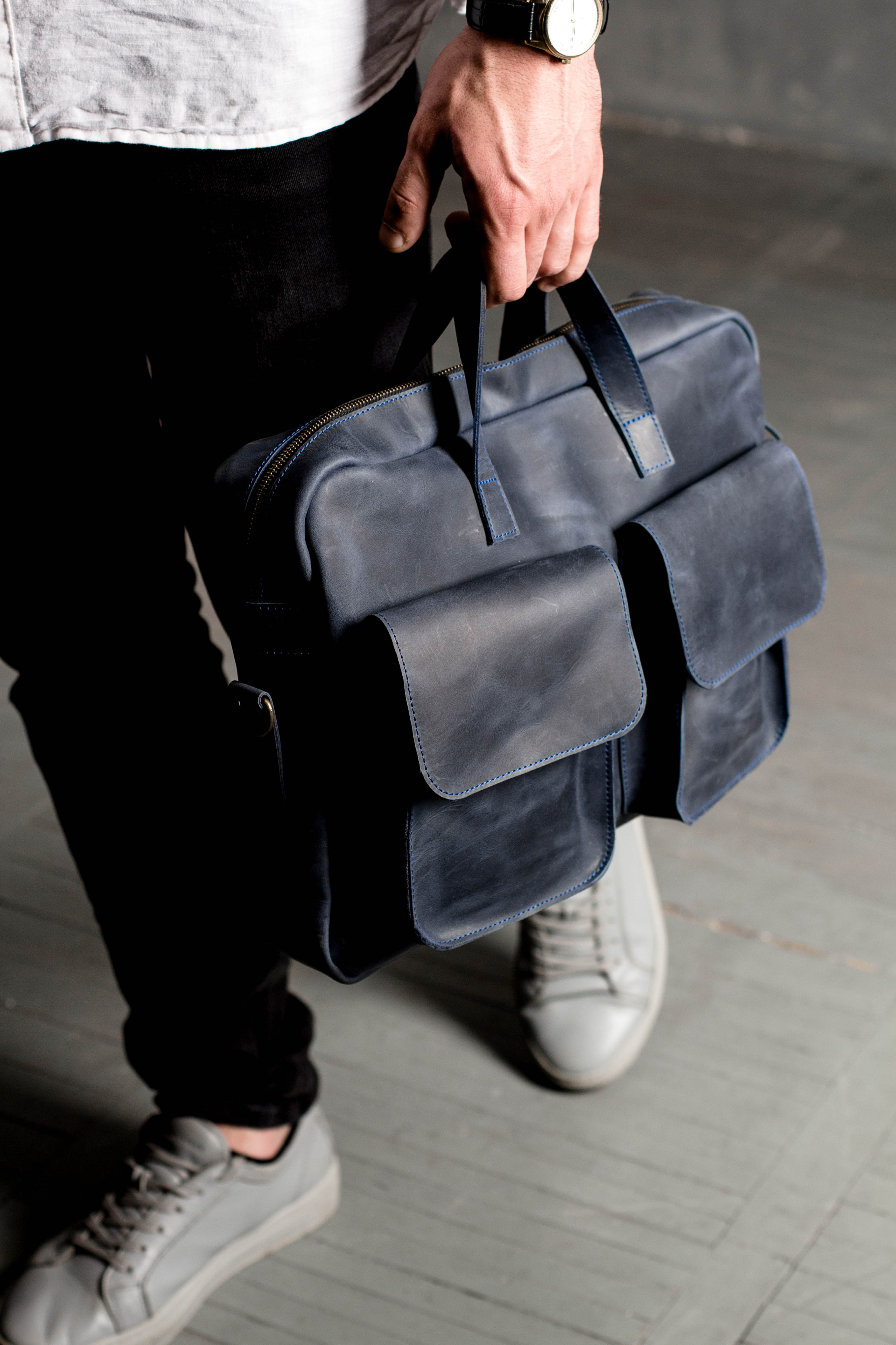 

Мужская сумка из натуральной кожи boorbon 623-BLUE-1 синяя