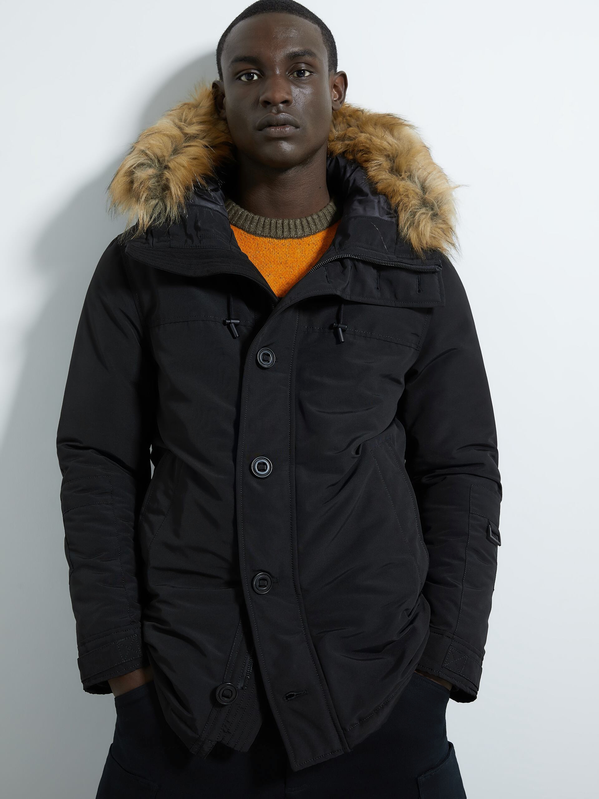 

Куртка Zara 0706/303/800 L Черная
