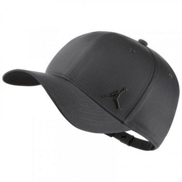 

Кепка Jordan Classic99 Metal Jumpman 899657-021 One size