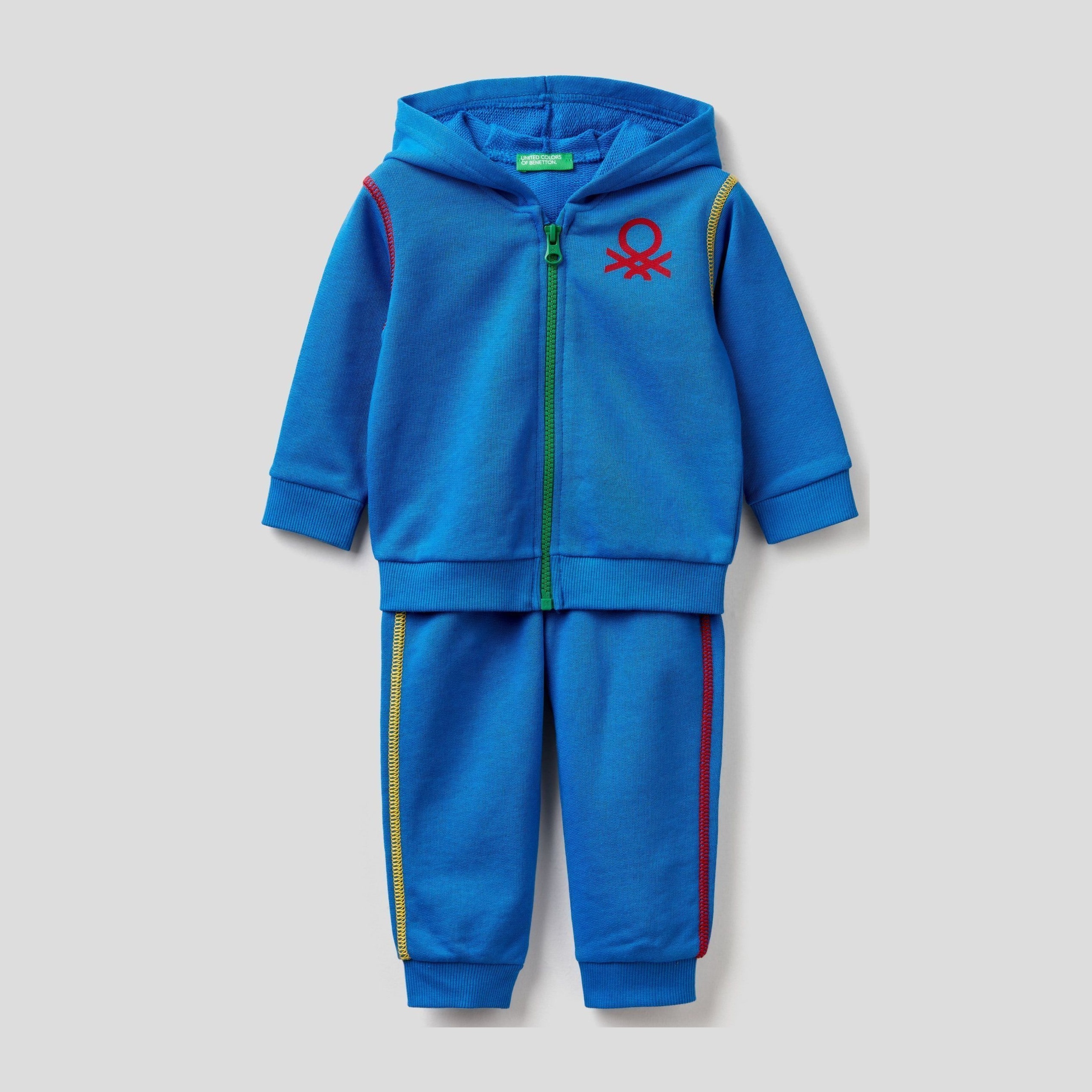 

Спортивный костюм United Colors of Benetton 3J70Z5485.P-0Z4 XX 100 см