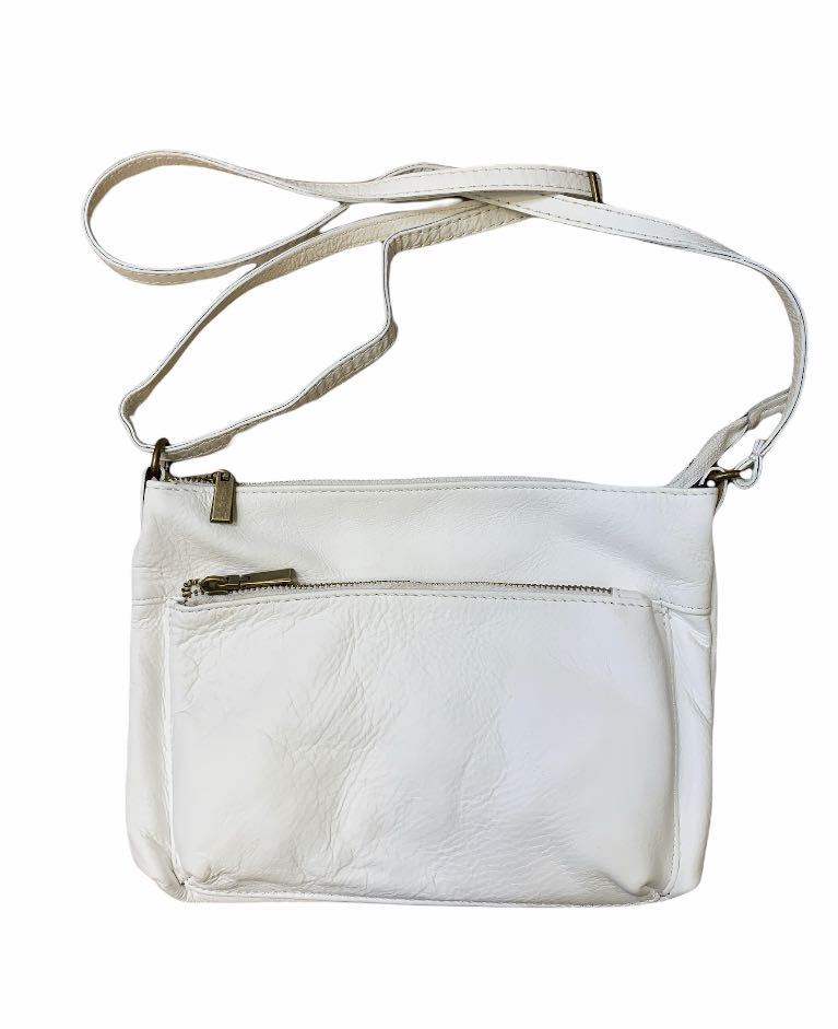 

Клатч Italian Bags 3360_white Кожаный Белый