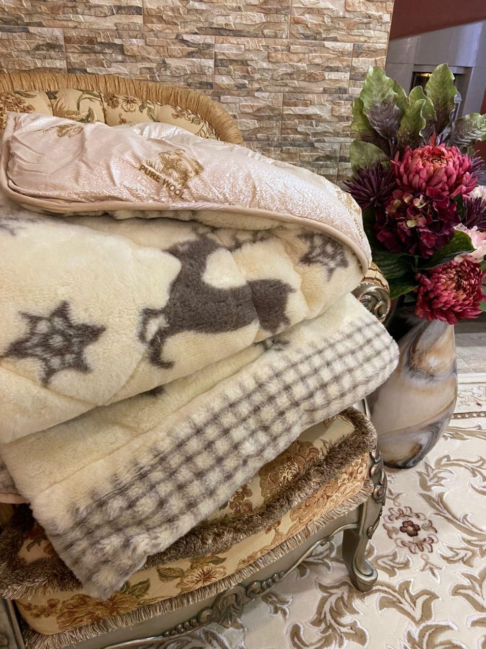 

Одеяло зимнее Комфорт Плюс шерстяное Pure Wool 200х210 Бежевый