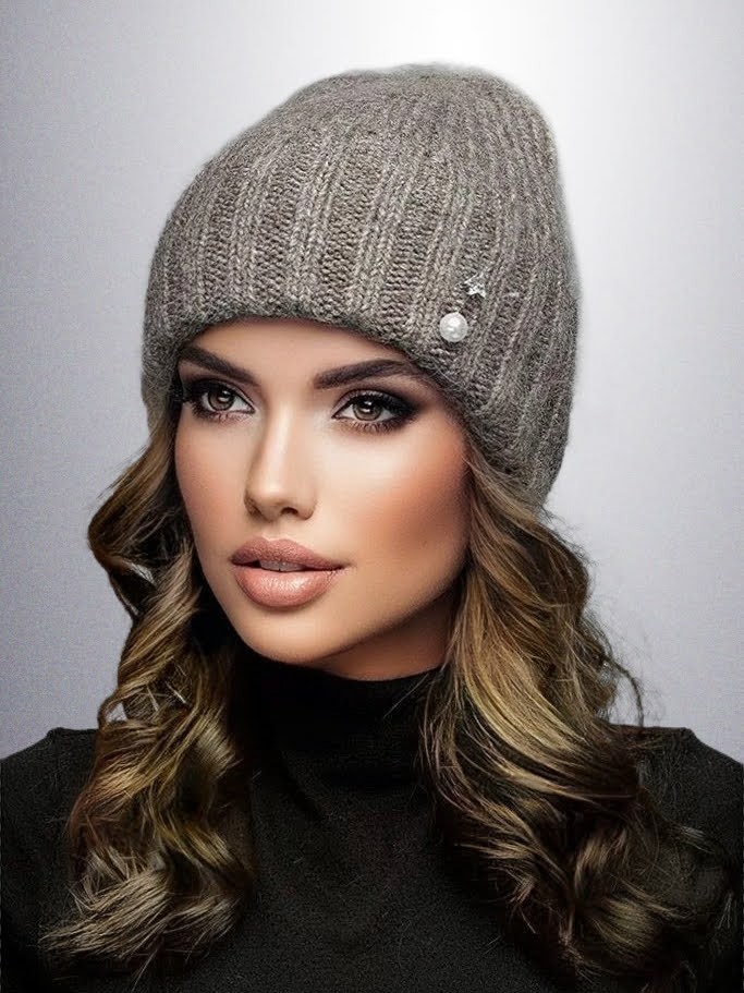 

Женская теплая шапка на флисе с отворотом Flirt Персия One Size бежевая