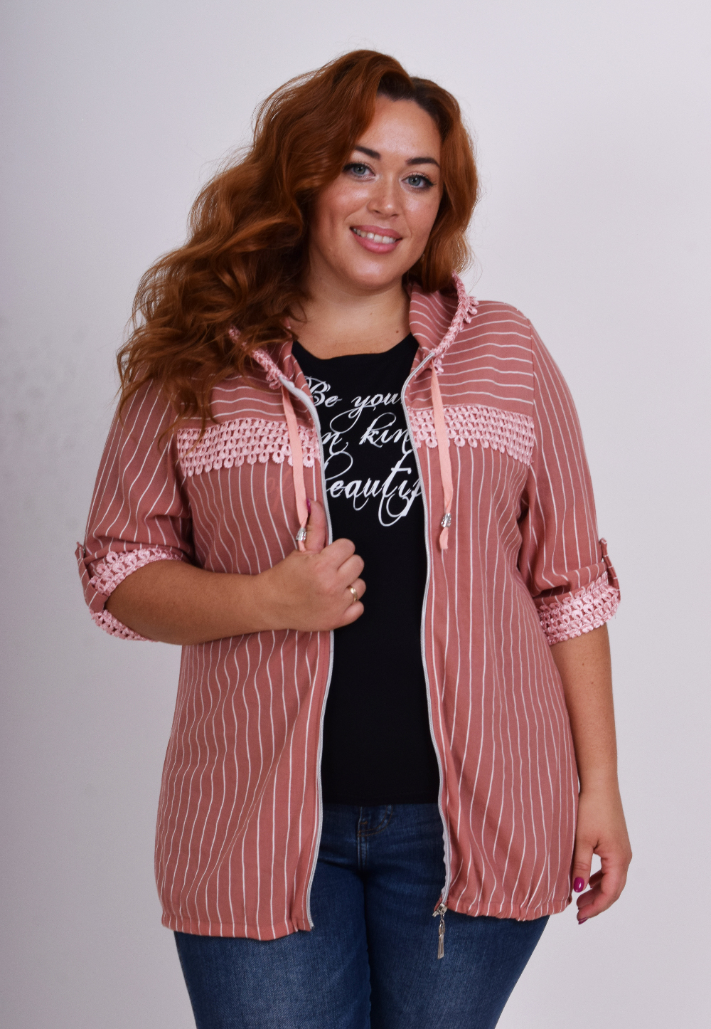 

Женская накидка Lady Look на змейке с капюшоном 132 пудра 50