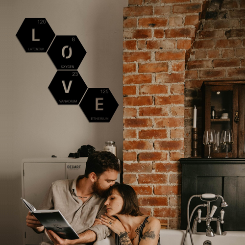 

Деревянная картина - панно Химические элементы SCIENCE LOVE 110x94 см