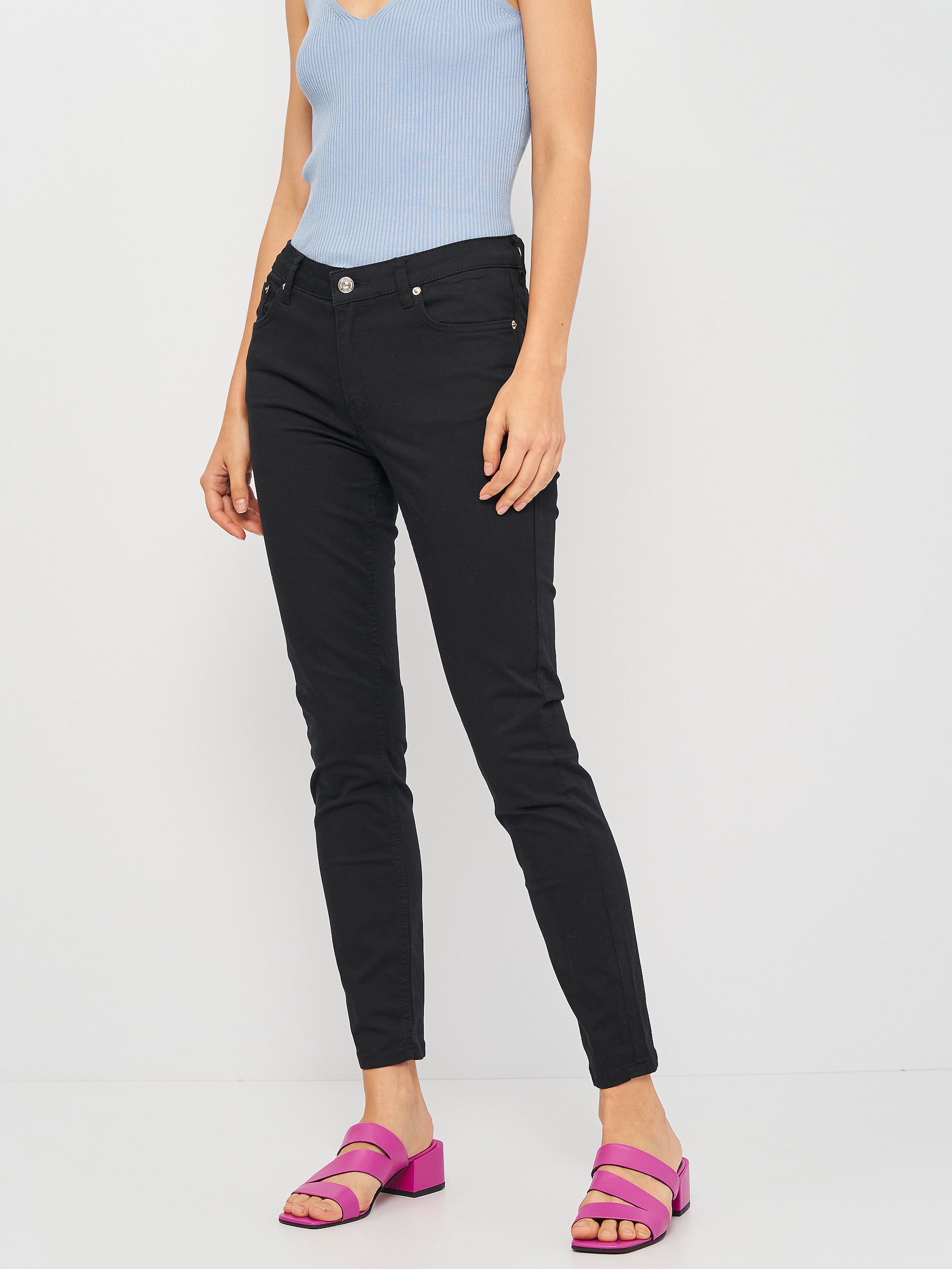 

Джинсы Zara 9632/043/800 40 Черные