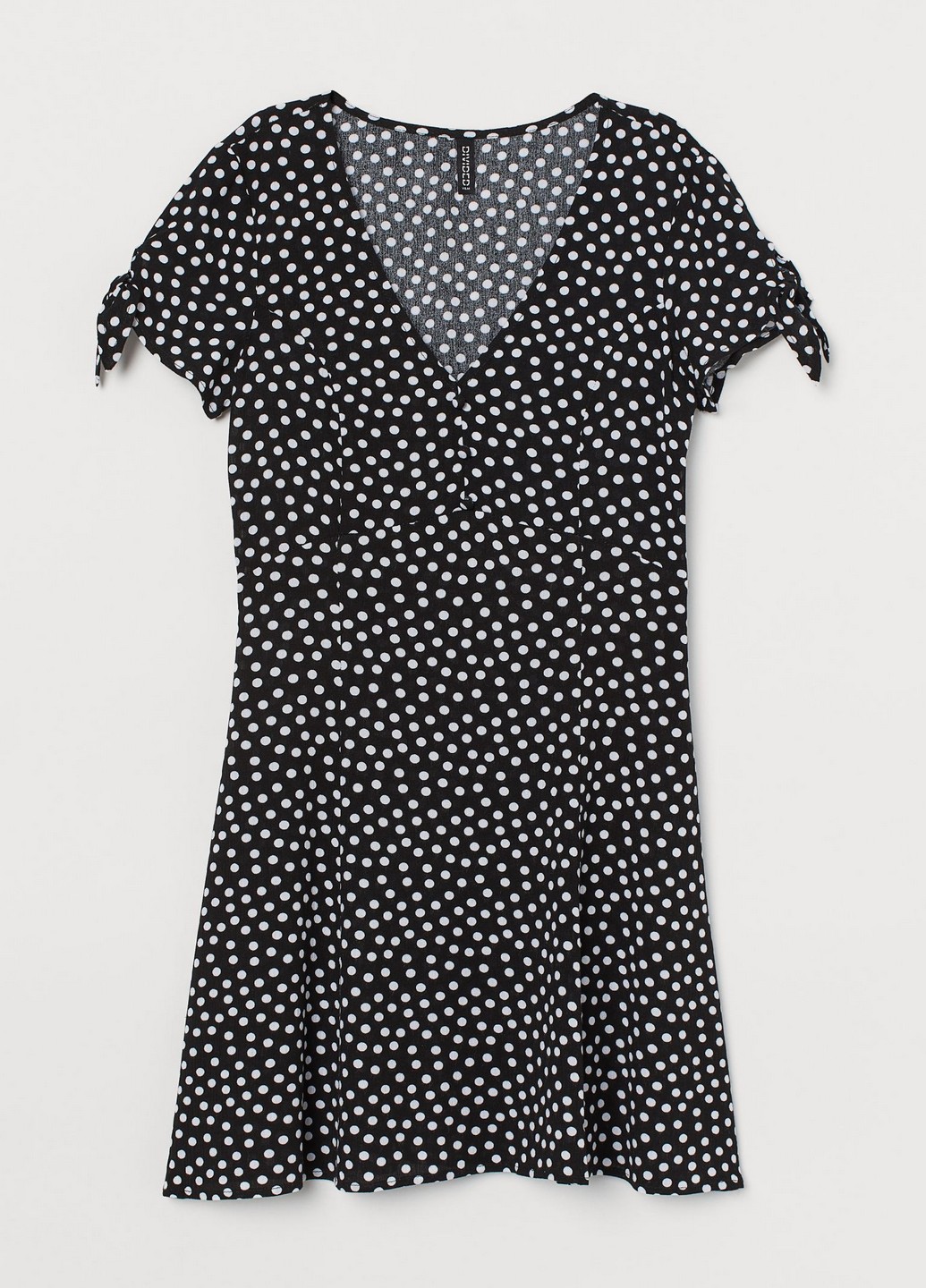 

Платье H&M  Черный 0714803_бел.гор_01, Платье H&M 38 Черный 0714803_бел.гор_01