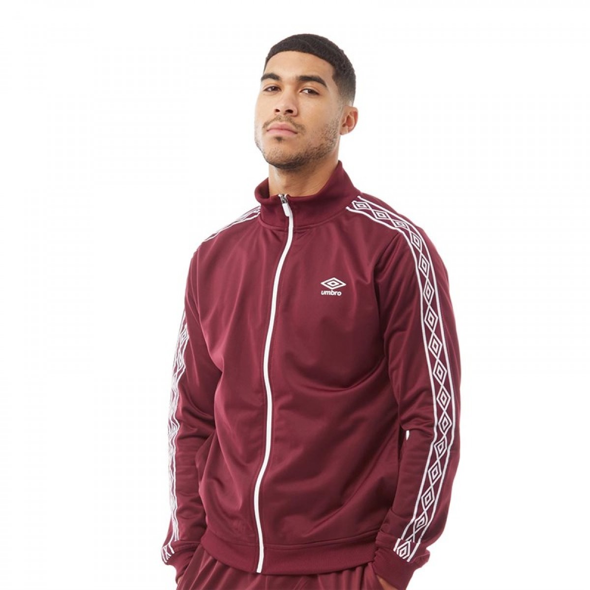 

Спортивная кофта Umbro Active Style Taped Tricot Port/White Dark Burgundy,  (46, Спортивная кофта Umbro Active Style Taped Tricot Port/White Dark Burgundy, M (46)