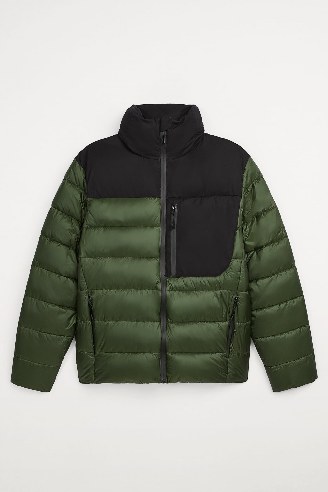 

Комбинированная стеганая куртка Zara размер ХL черно-зеленый 5320/365/505
