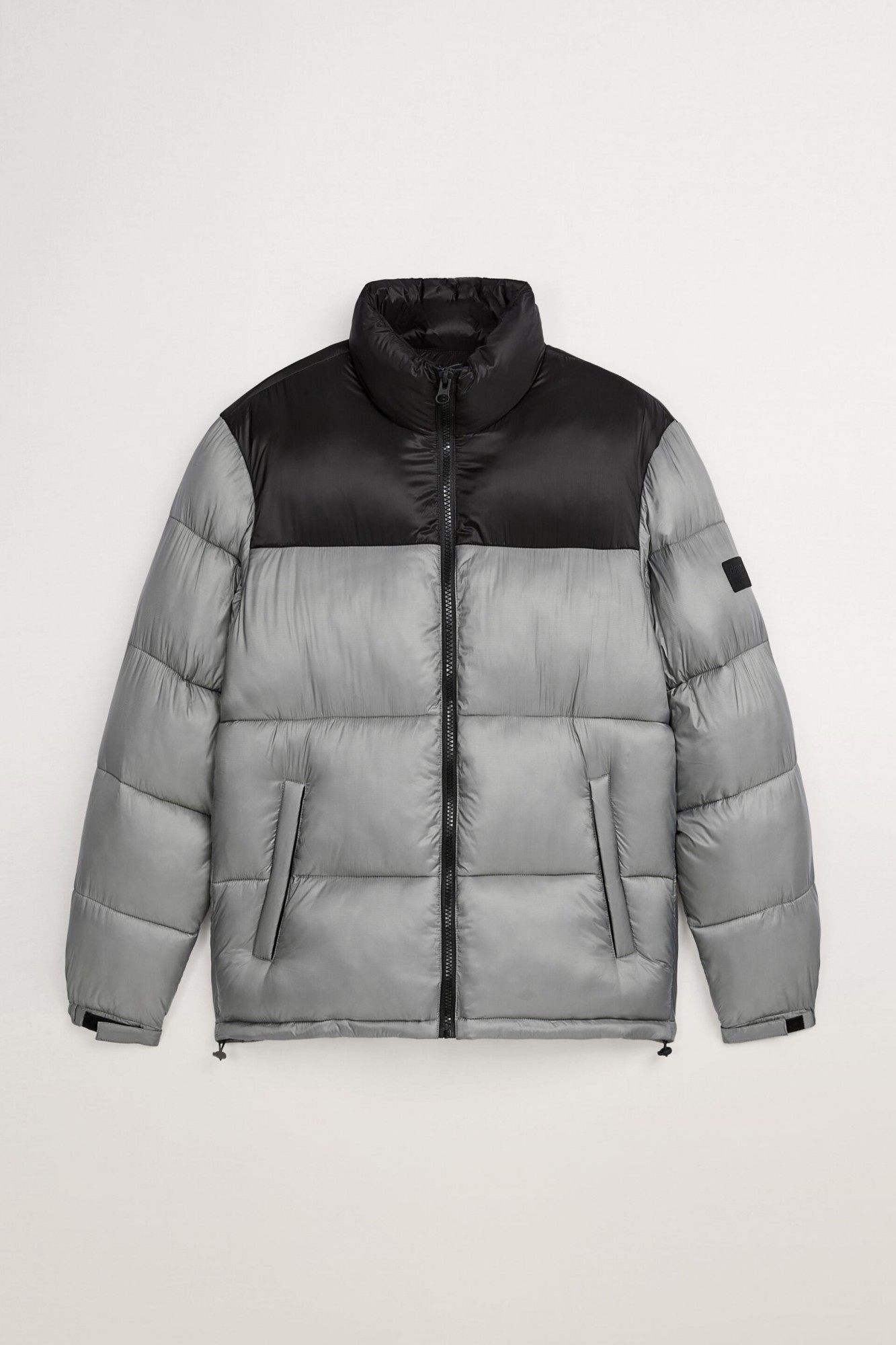 

Стеганая куртка Zara размер ХХL серо-черный 6985/300/802