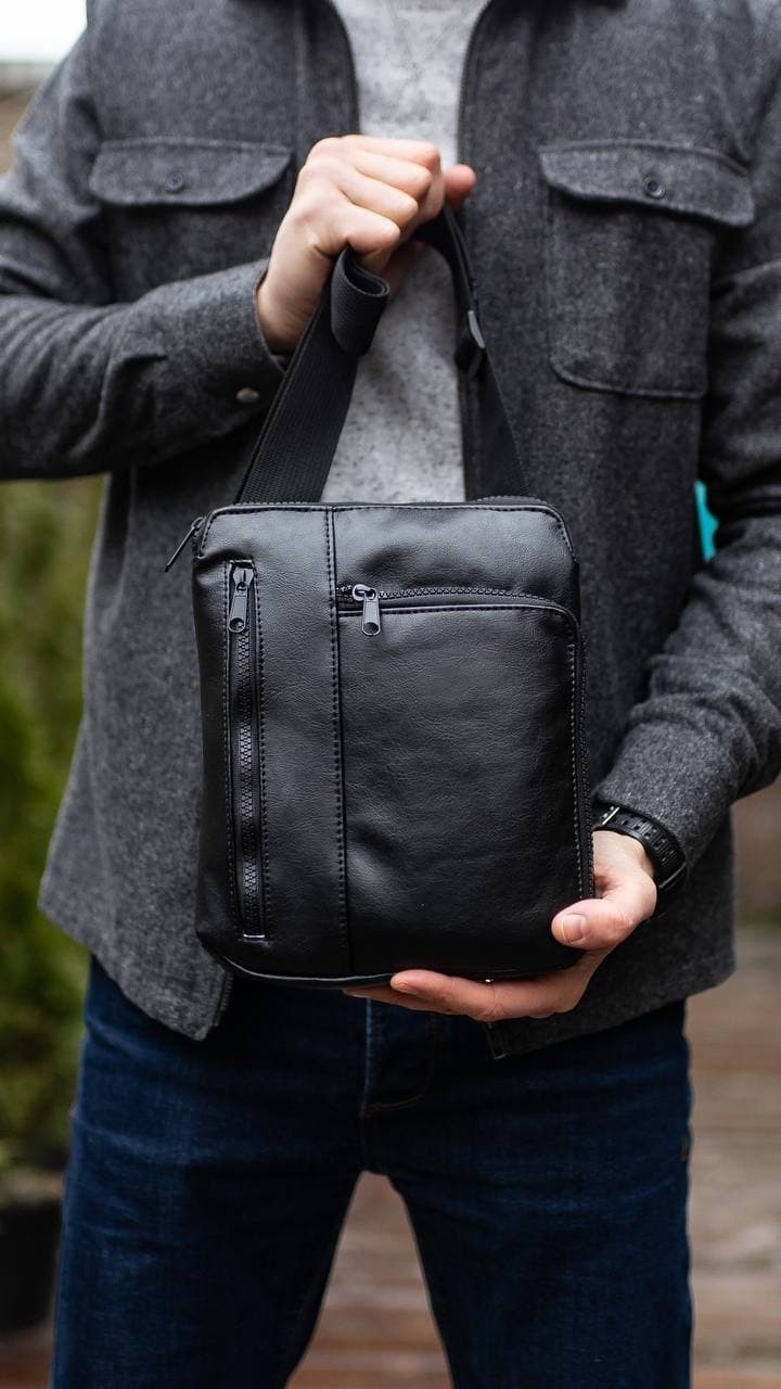 

Сумка-мессенджер через плечо Mamakazala SLIM Bag Гладкая Черная