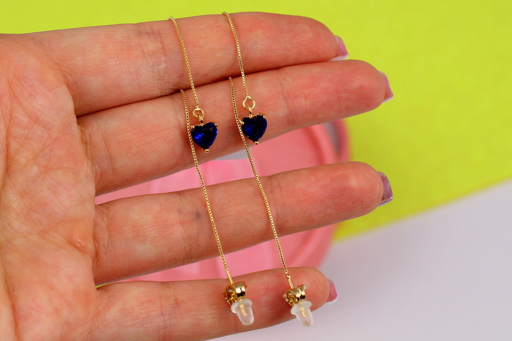 

Серьги продевки Xuping Jewelry с синим камнем сердечко 13 см золотистые