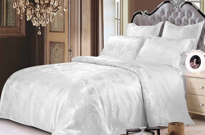 

Постельное белье Zastelli JQ10 white Полуторный китай, исскуственный шелк