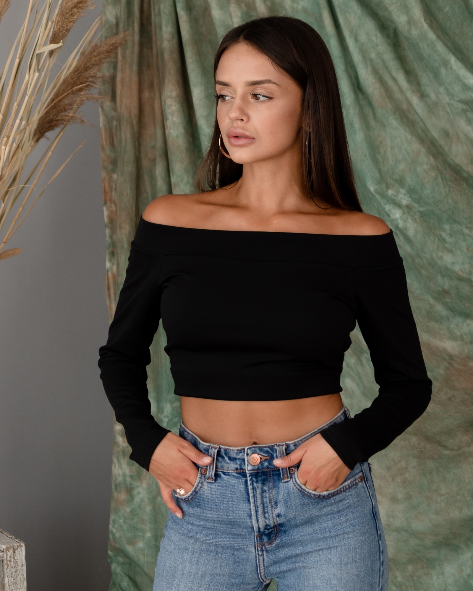 

Топ укороченный с длинным рукавом и открытыми плечами Just Fashion Черный, Топ укороченный с длинным рукавом и открытыми плечами Just Fashion Черный 42