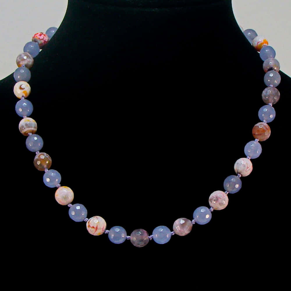 

Бусы из агата гранённые (10 мм), fazS0336