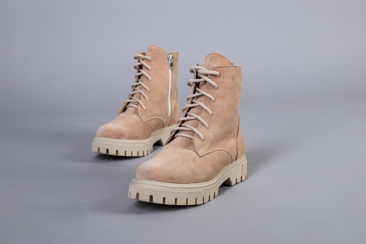 

Черевики жіночі замшеві на шнурках і з блискавкою LuxuryShoes 6701-4з/39 (25,5 см) Бежевий