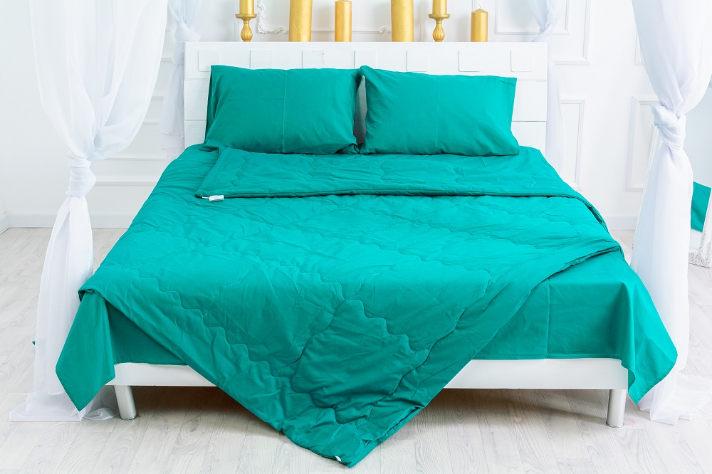 

Набор MirSon №2605 Silk Kapok 17-4735 Caterina (одеяло + 2 подушки + 2 наволочки + простынь) 140х205 см + 150х220 см + 50х70 см италия, шелк