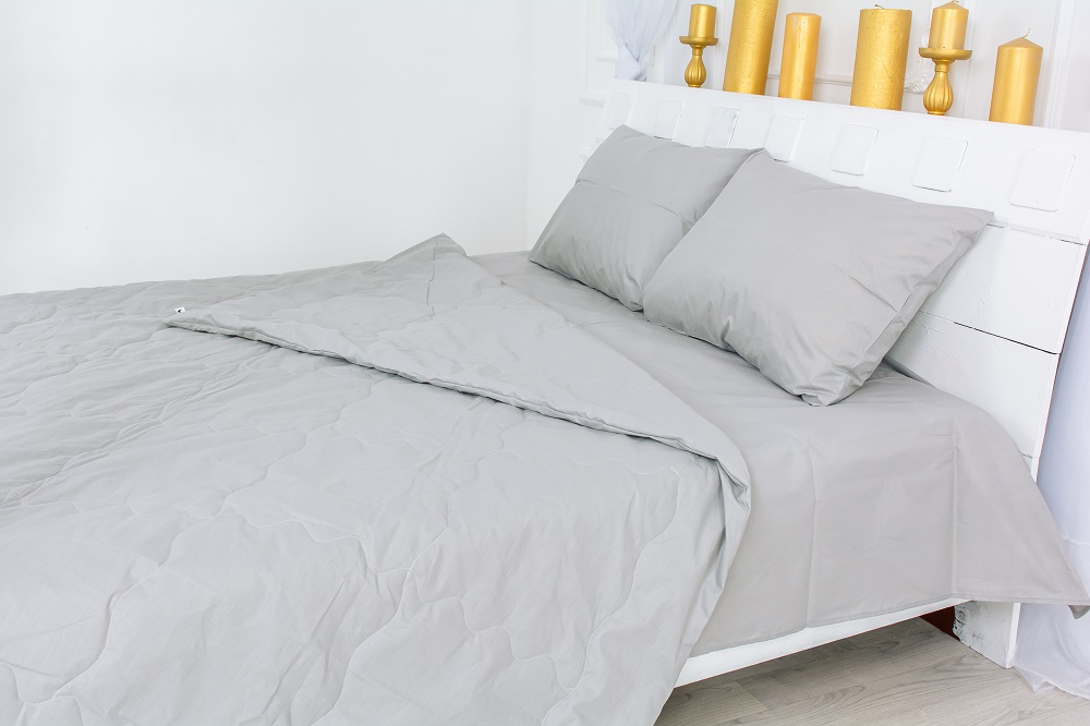 

Набор MirSon №2416 Eco-Soft Light Gray 116-5703 (одеяло + 2 наволочки + простынь) 200х220 см + 220х240 см + 50х70 см италия, eco-soft