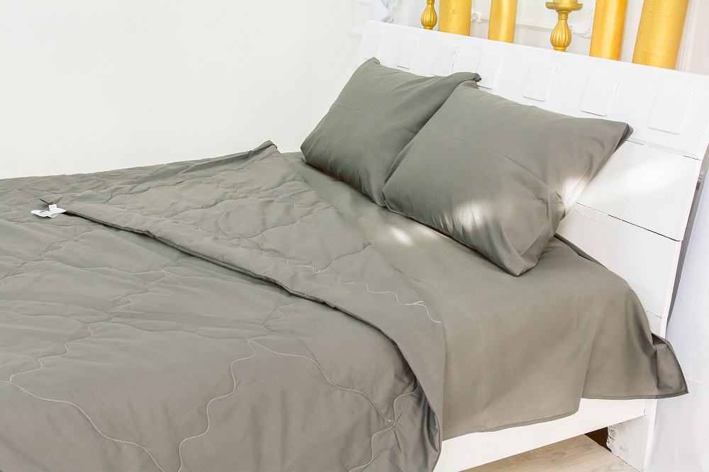 

Набор MirSon №2400 EcoSilk 16-5803 Geronimo (одеяло + 2 наволочки + простынь) 172х205 см + 200х220 см + 50х70 см италия, ecosilk