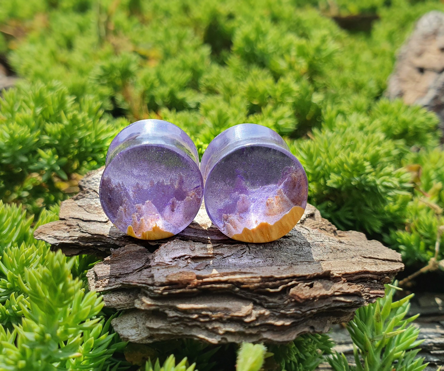 

Серьги плаги WoodWork TUNNEL Round Violet 36 мм Деревянные