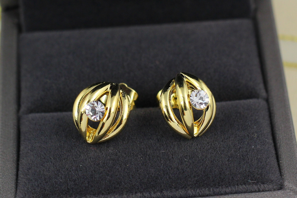 

Серьги гвоздики Xuping Jewelry 1.4 см с камнем лимонные