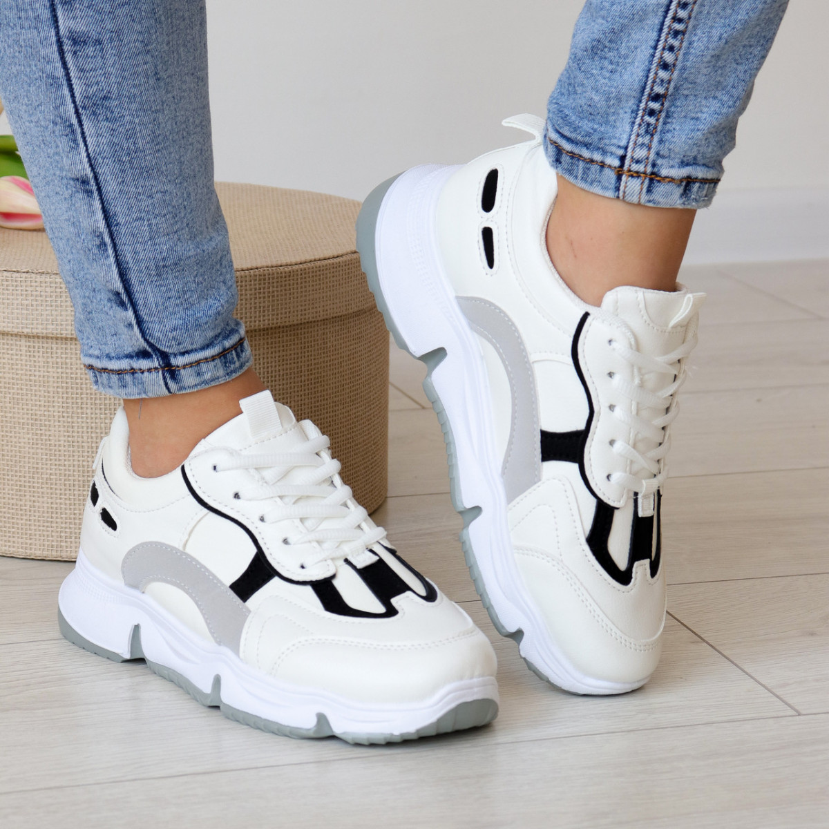

Кроссовки женские Fashion Player 3172 38 размер 24 см Белый