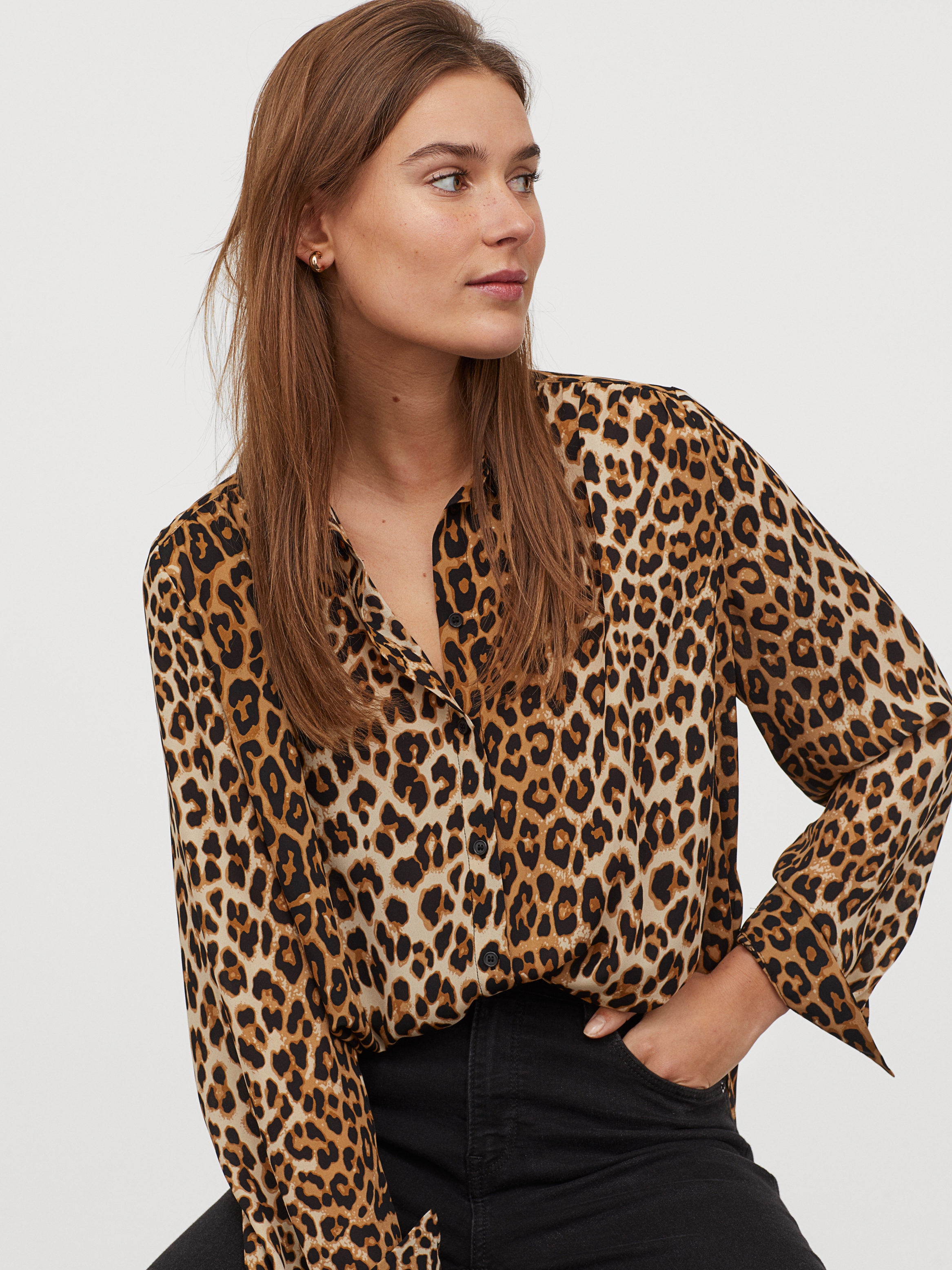 

Рубашка H&M 07-0842605-009 S Бежевая (СА2000001856543)