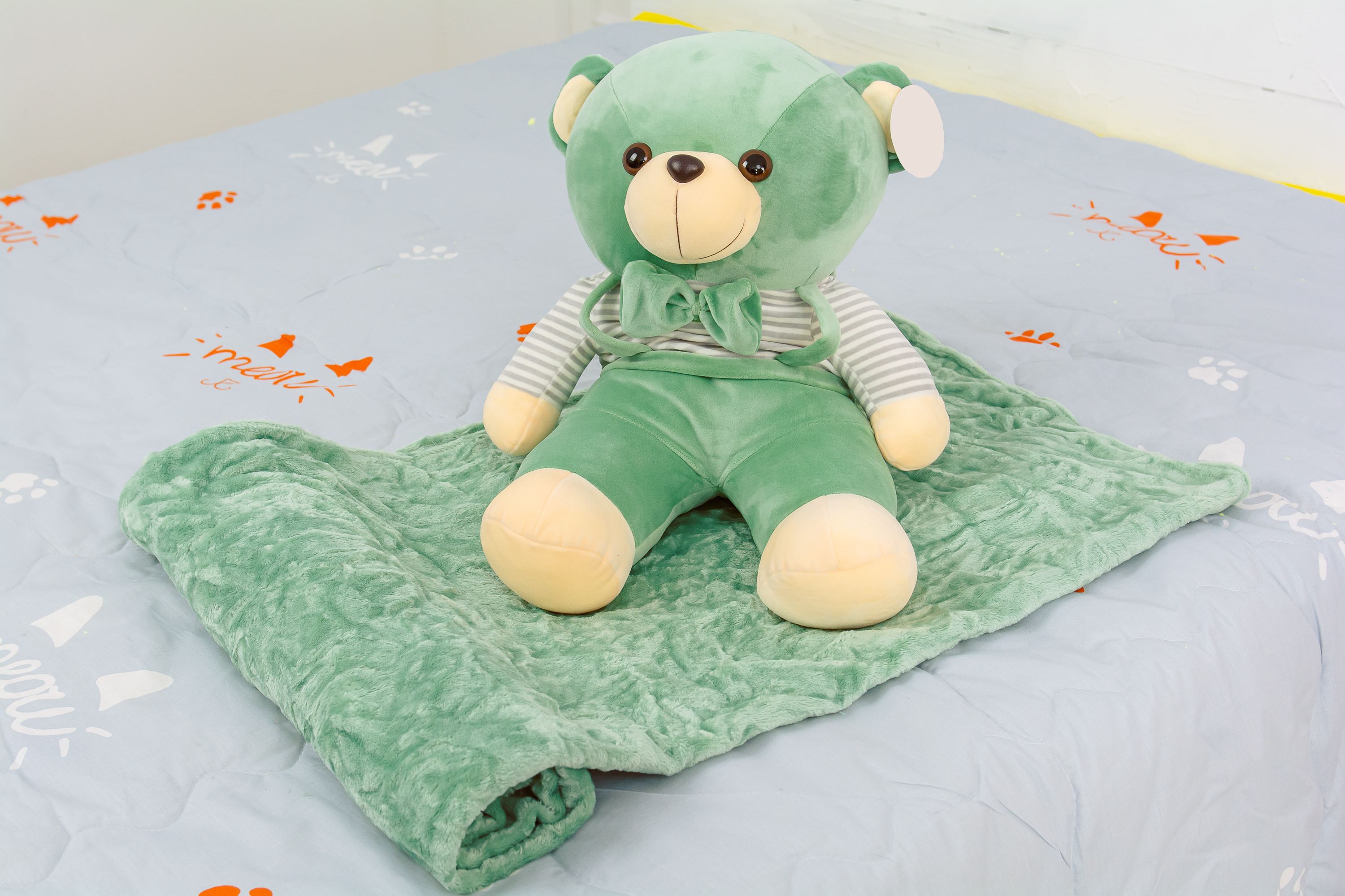 

Плед MirSon детский 1050 Bear Green + подушка 100х160 см италия, флис