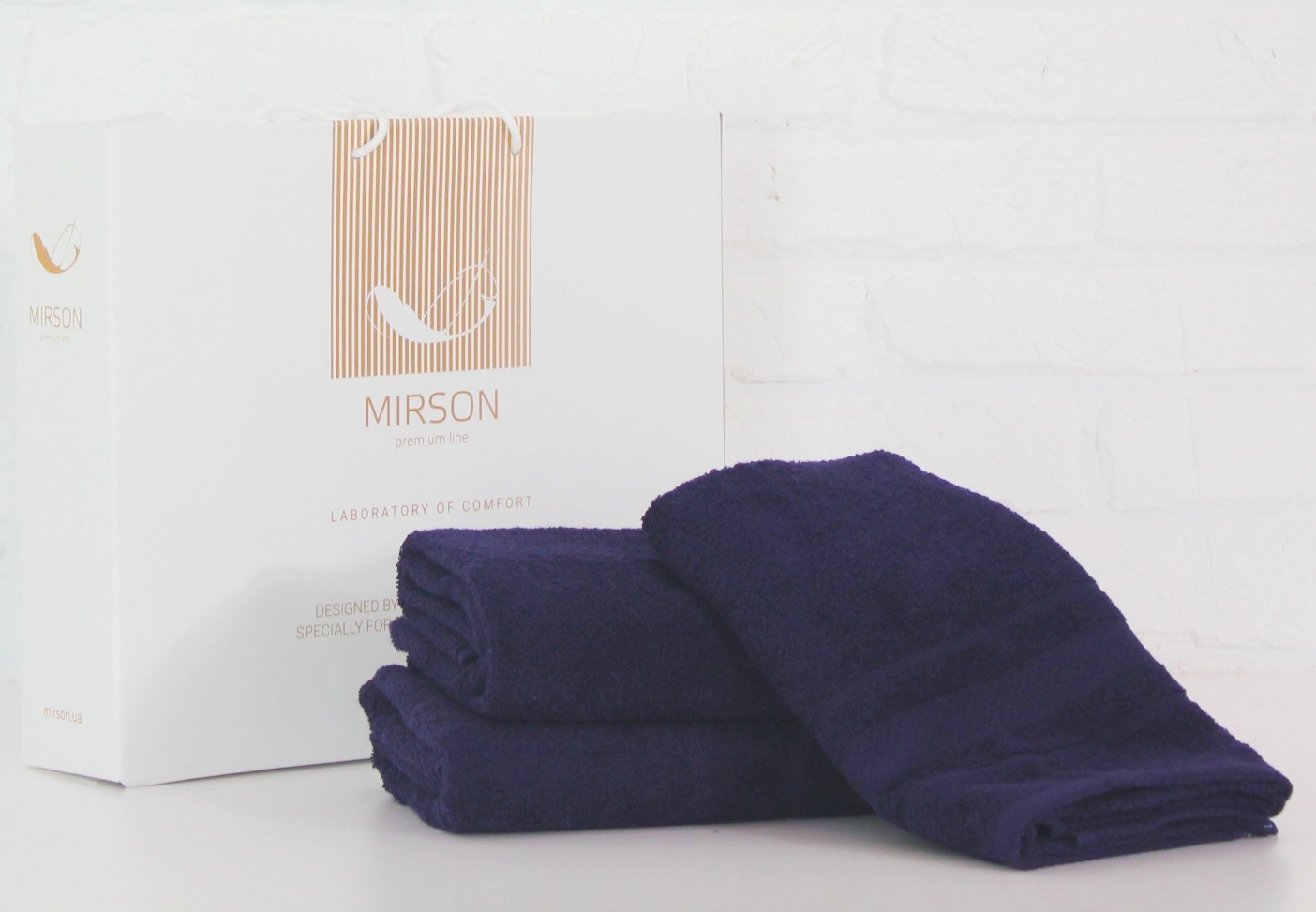 

Набор полотенец MirSon 5073 Elite SoftNes Darkblue 50x90 см + 70x140 см + 100x150 см - 3 шт Темно-синий италия, махра