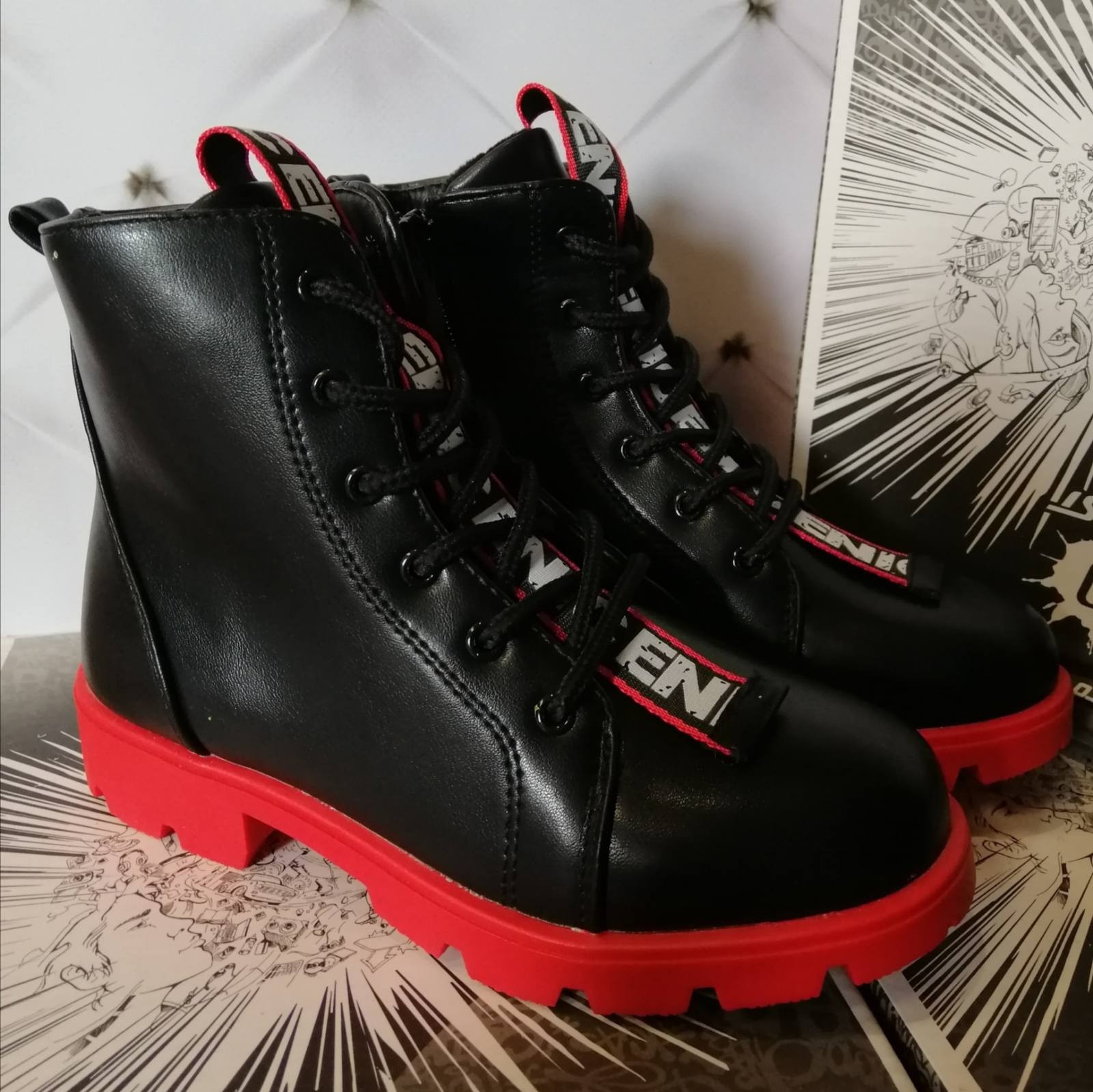 

Ботинки для девочки Clibee 96 А black-red черные р.37-23 см