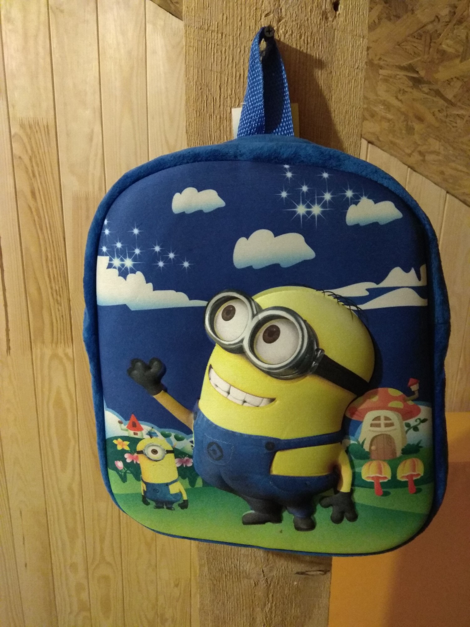 

Мягкая Игрушка Рюкзак с Миньонами