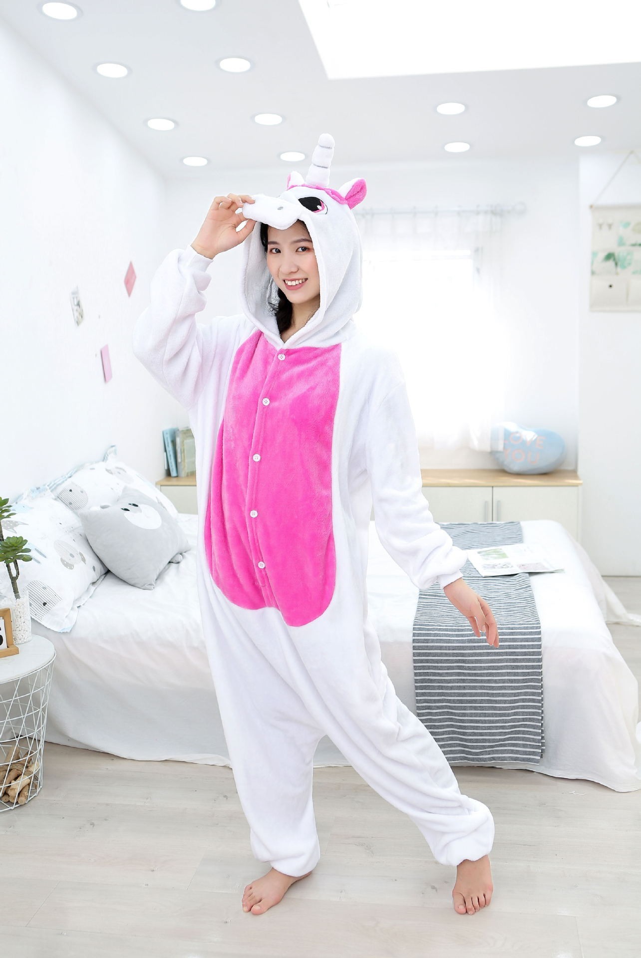 

Пижама кигуруми Kigurumi Единорог с крыльями Белый с розовым  165-175 см. (1012/1, Пижама кигуруми Kigurumi Единорог с крыльями Белый с розовым L 165-175 см. (1012/1)