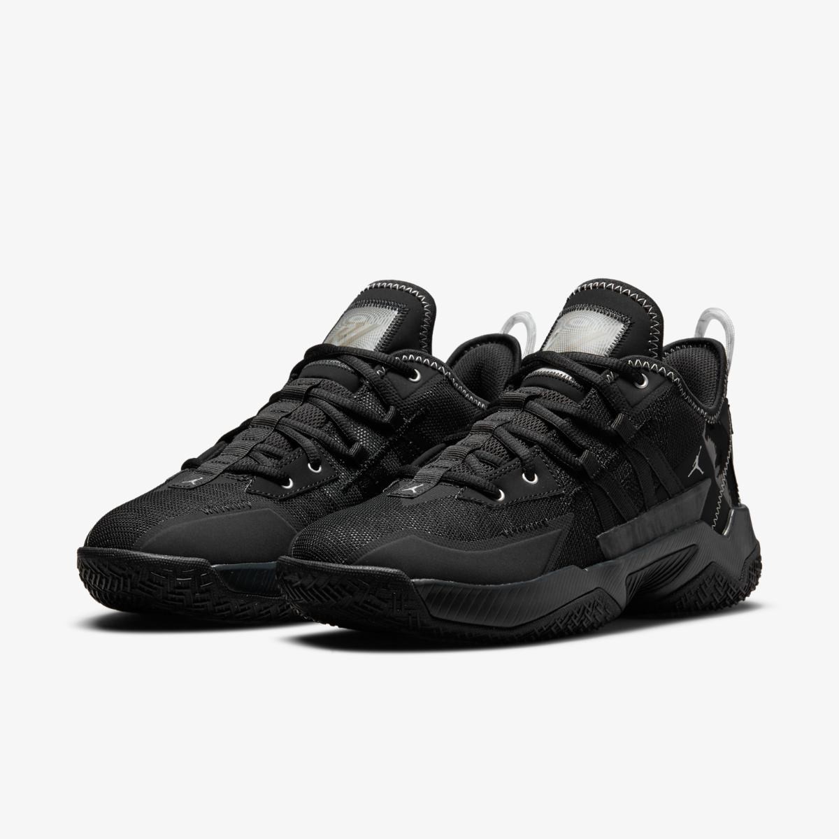 

Кроссовки Jordan Westbrook One Take II 7us/25см 40eur (CW2457-001)