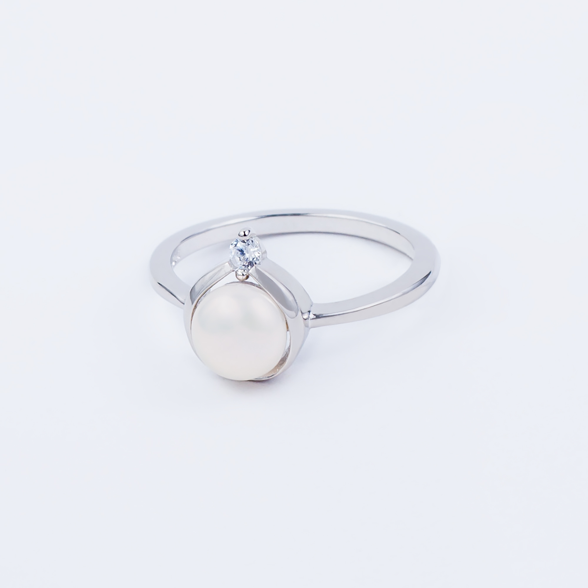 

Каблучка TOP Silver розмір 16,5 2,13 г