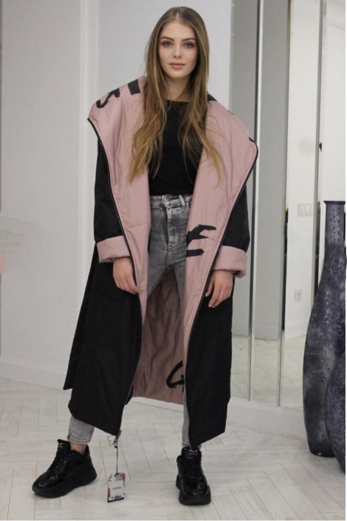 

Двухстороннее пальто кокон MISHELE Misoll L oversize Черное с розовым