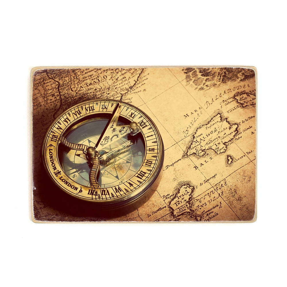 

Деревянный постер Путешествия Old compass А1