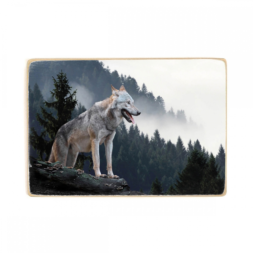 

Деревянный постер Животные Wolf On The Hunt А1