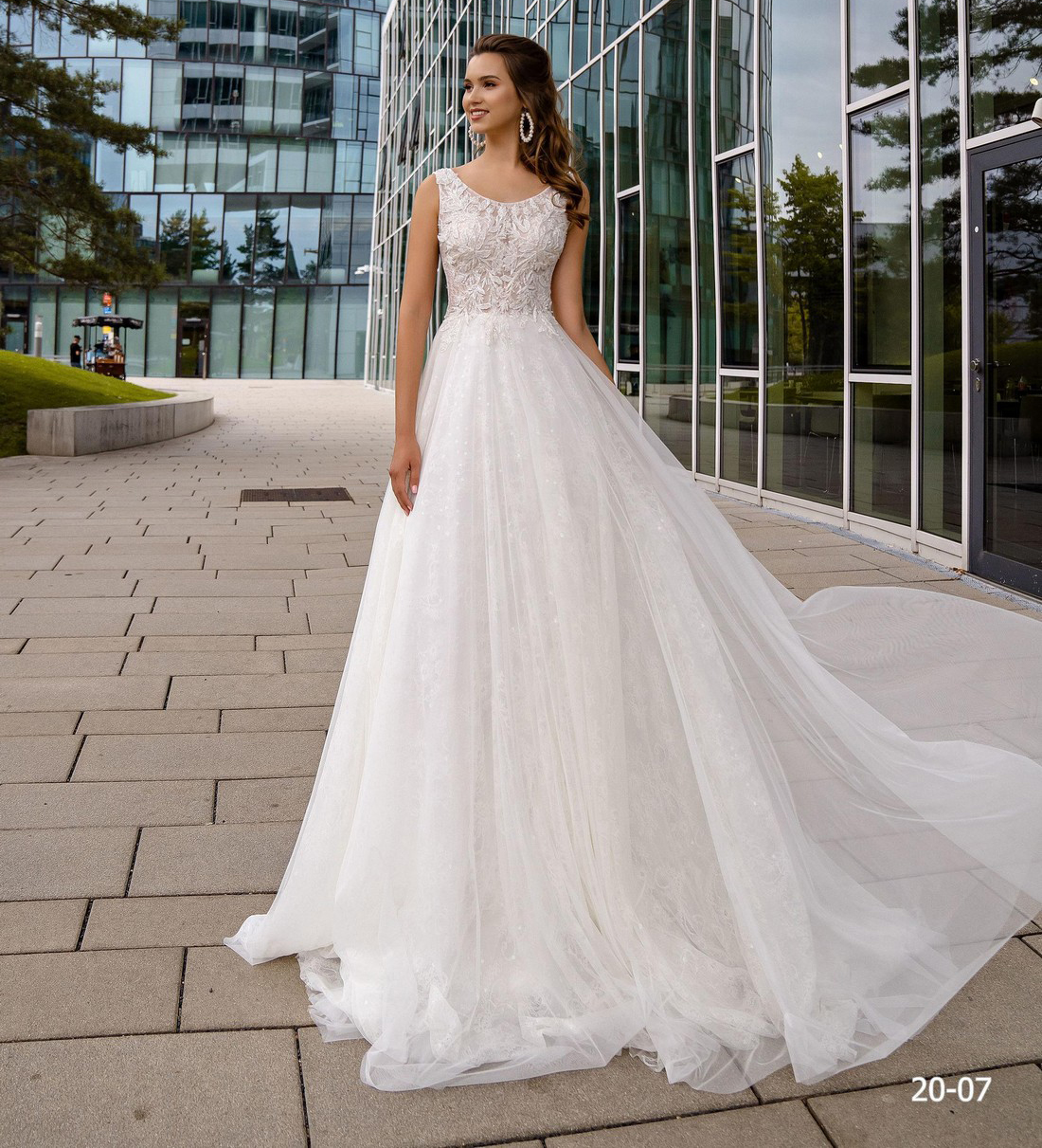 

Свадебное платье Ema Bride 20-07 46 Айвори