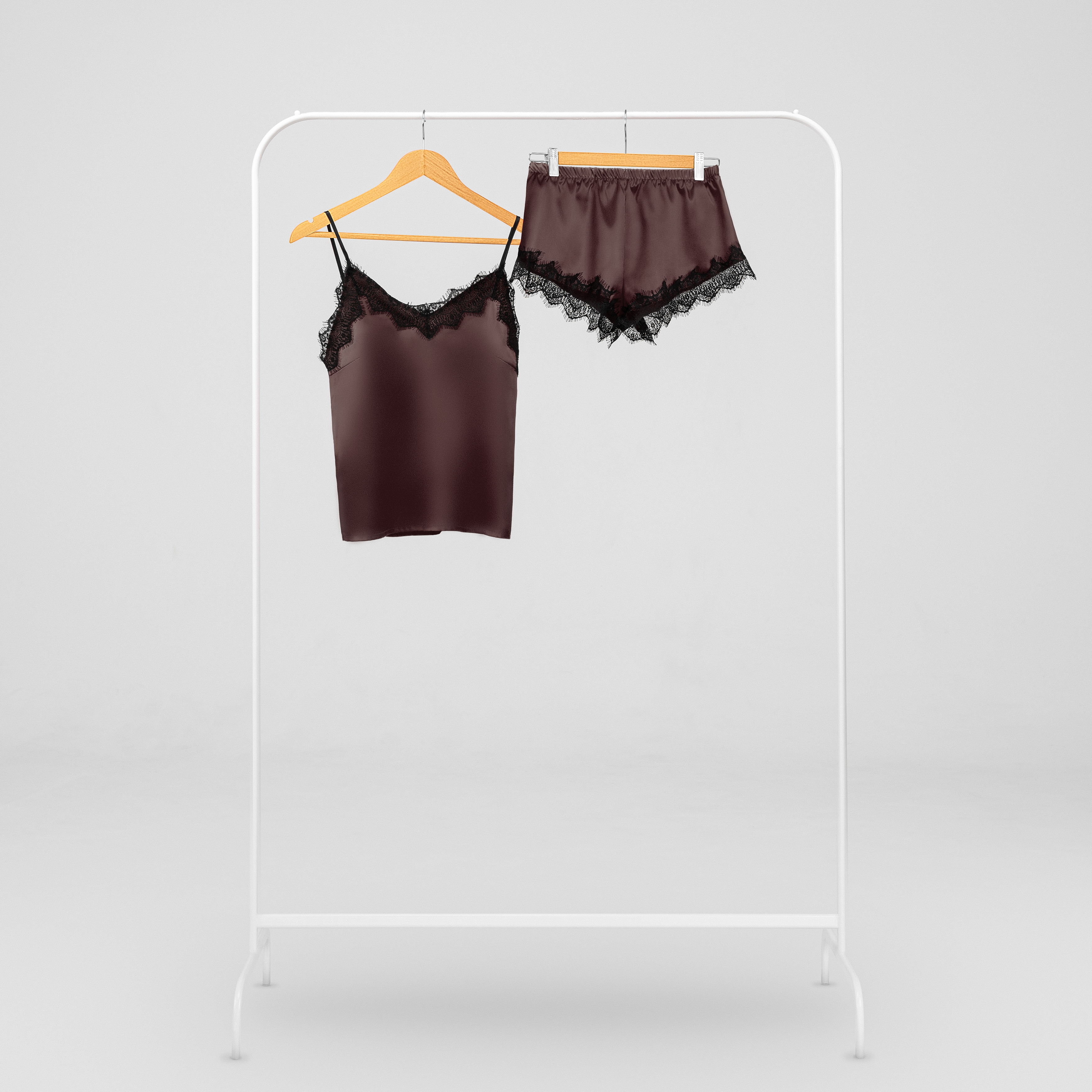 

Пижамный комплект 2в1 Mi Tesoro атласный с кружевом L Шоколадный