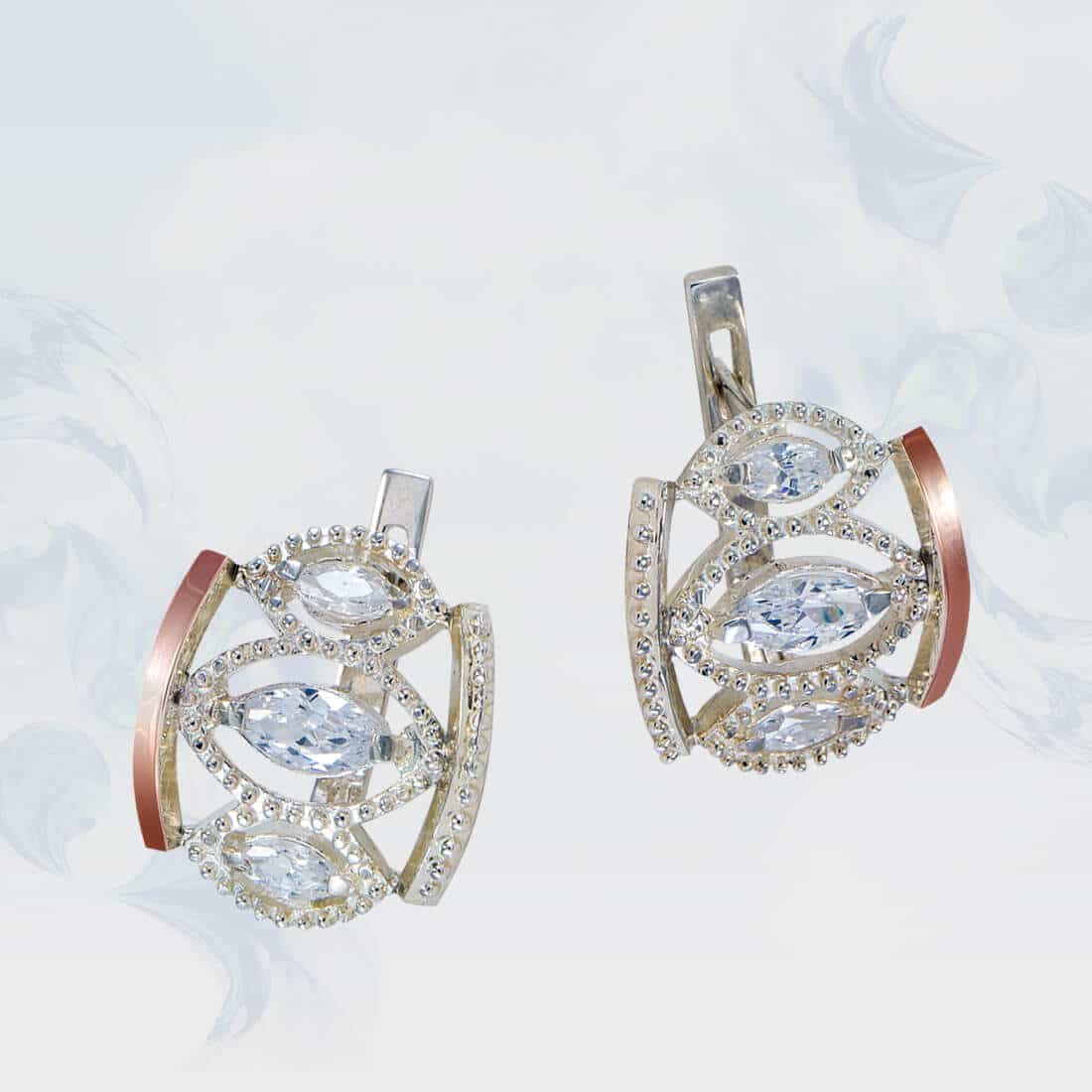 

Серьги из серебра с золотыми вставками SilverUA модель 126