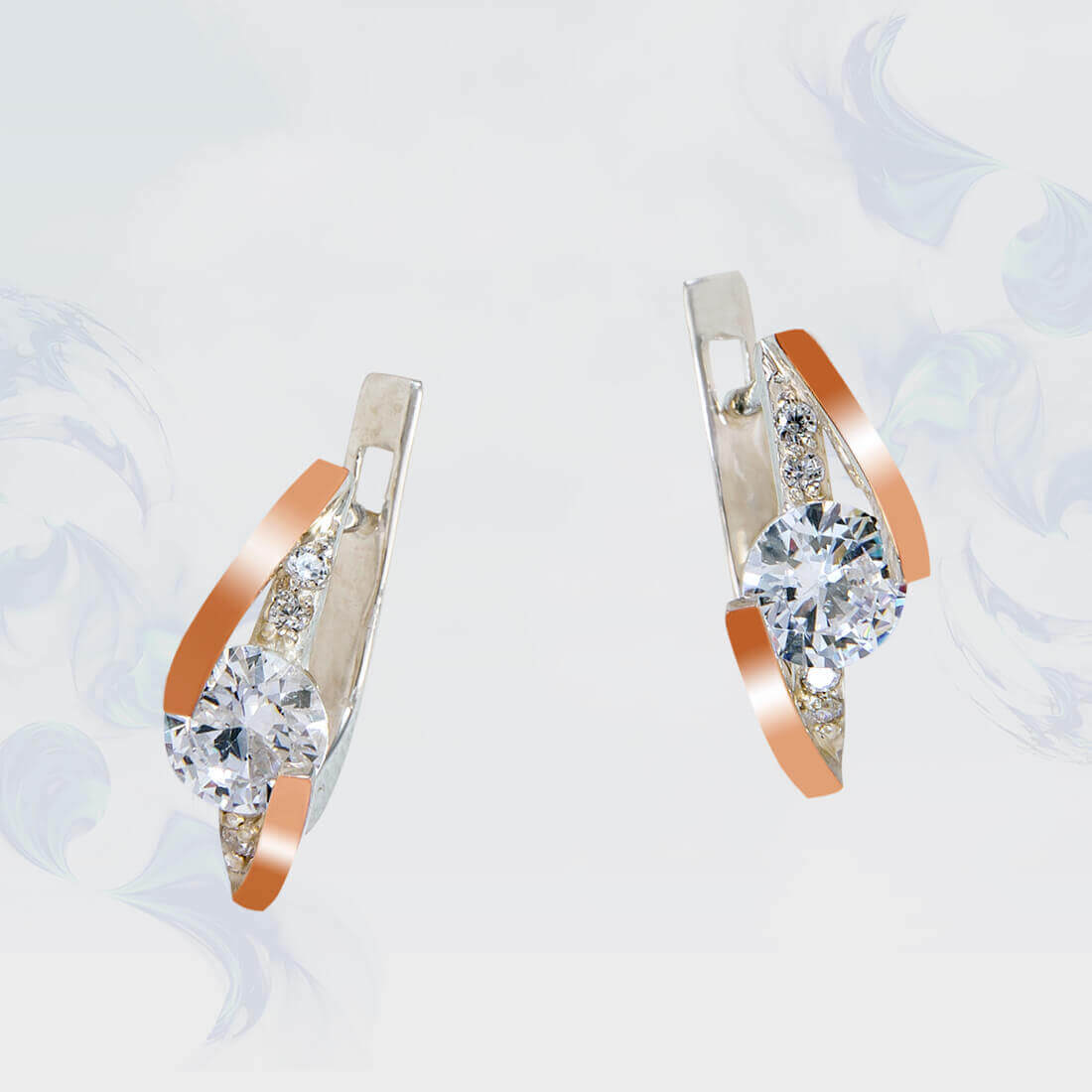 

Серьги из серебра с золотыми вставками SilverUA модель 163