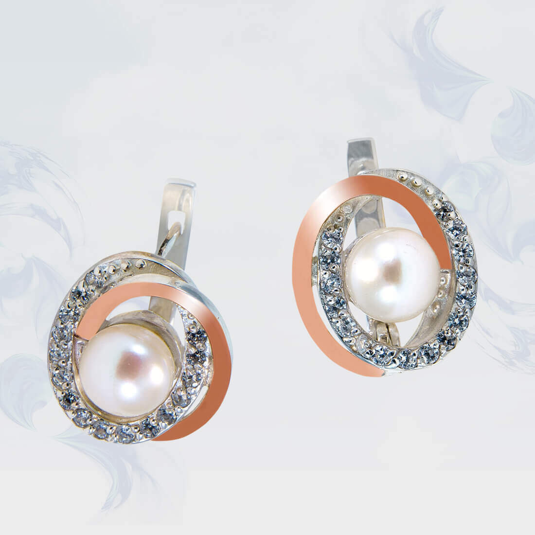

Серьги из серебра с золотыми вставками SilverUA модель 154