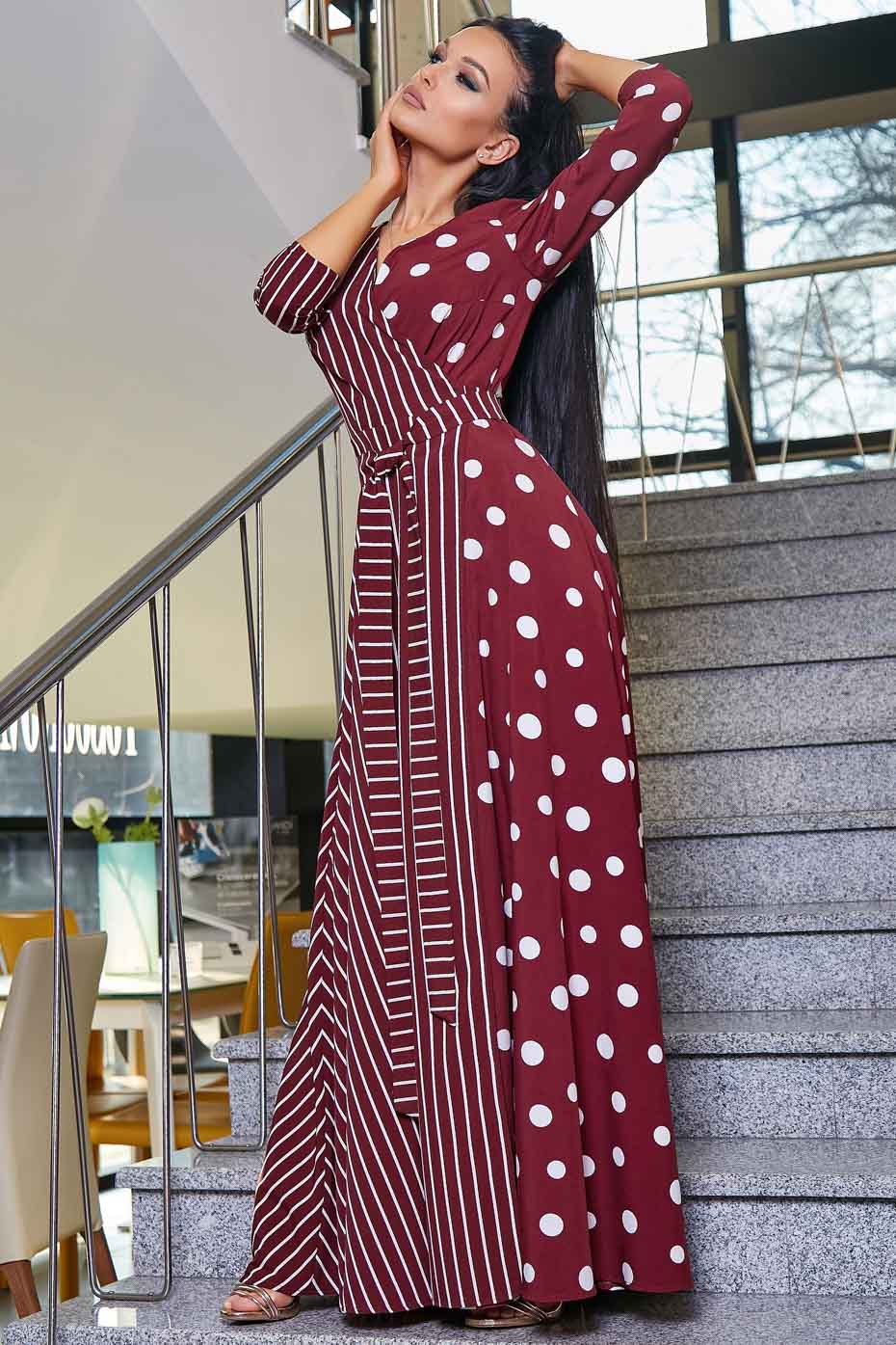 

Платье 1141.3377 Seventeen XXL- марсаловый с крупным белым горохом и белой полоской, Платье 1141.3377 Seventeen XXL-3XL марсаловый с крупным белым горохом и белой полоской