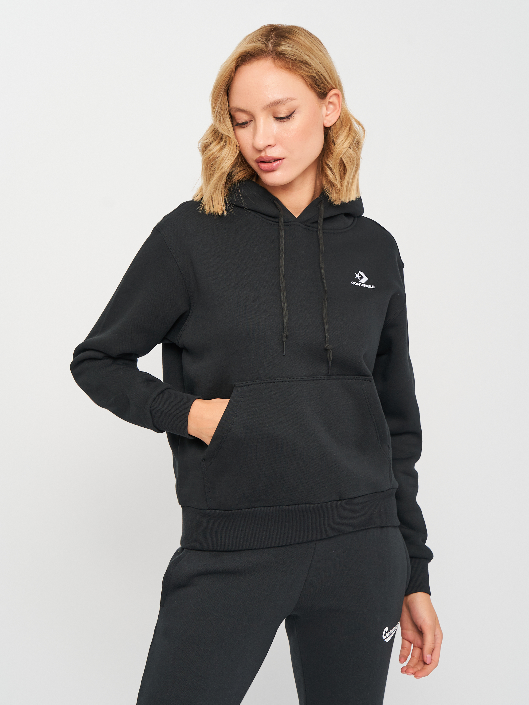 

Худи Converse Womens Embroidered Star Chevron Pullover Hoodie Bb 10020872-001  Black, Худи Converse Womens Embroidered Star Chevron Pullover Hoodie Bb 10020872-001 M Black