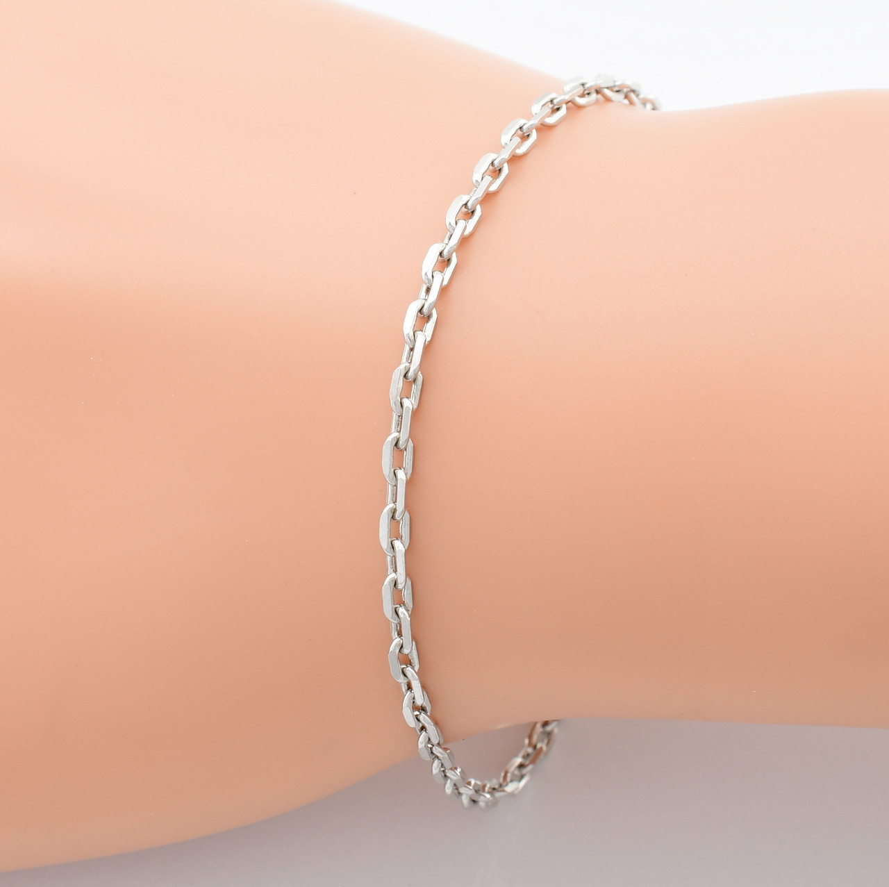 

Серебряный браслет Якорный ширина 2 мм 18