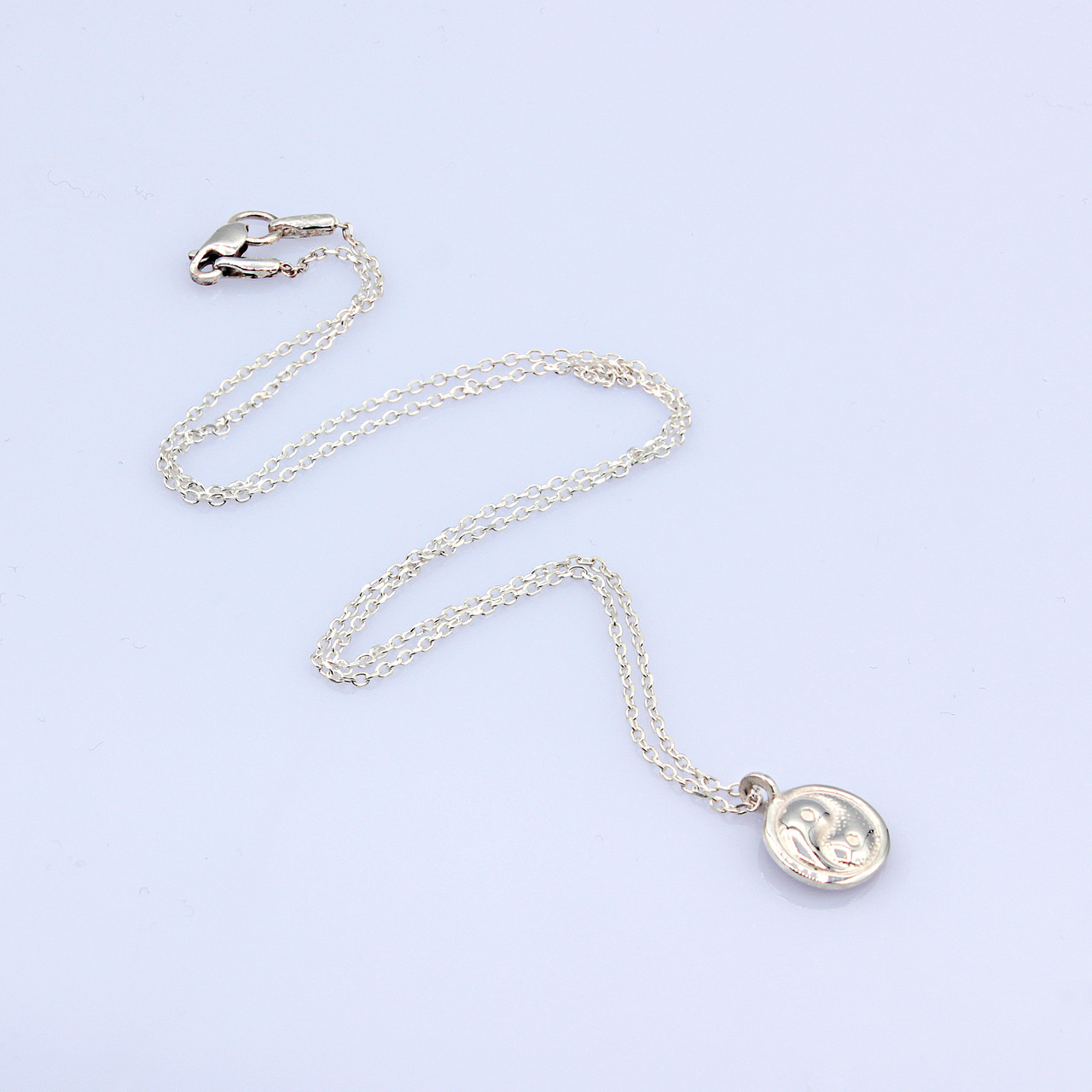 

Серебряное колье Инь Янь 45 см