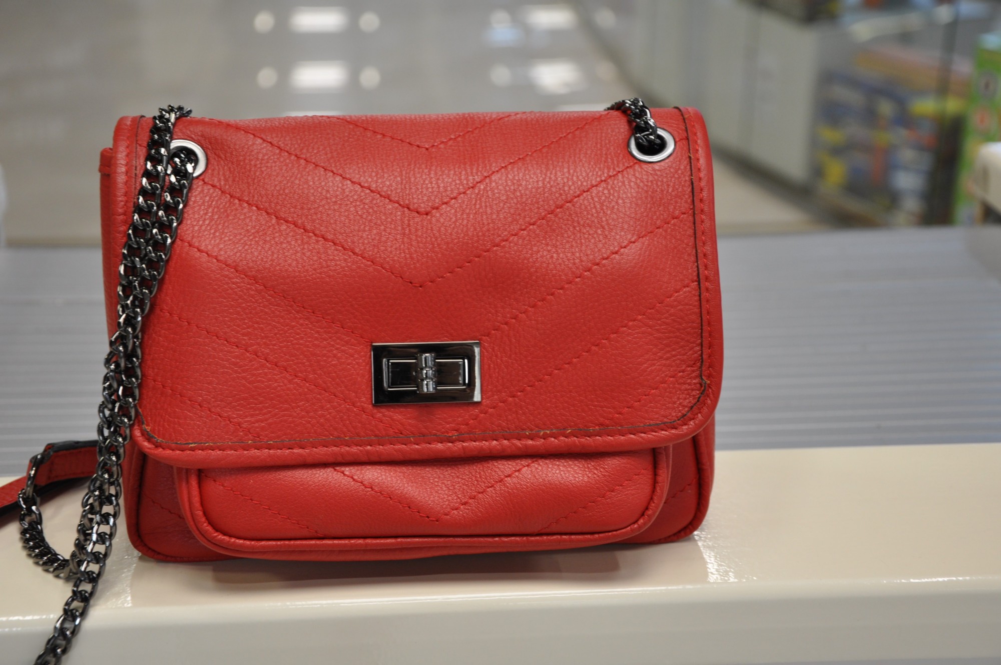 

Сумочка женская кожаная Italian bag красная 11694